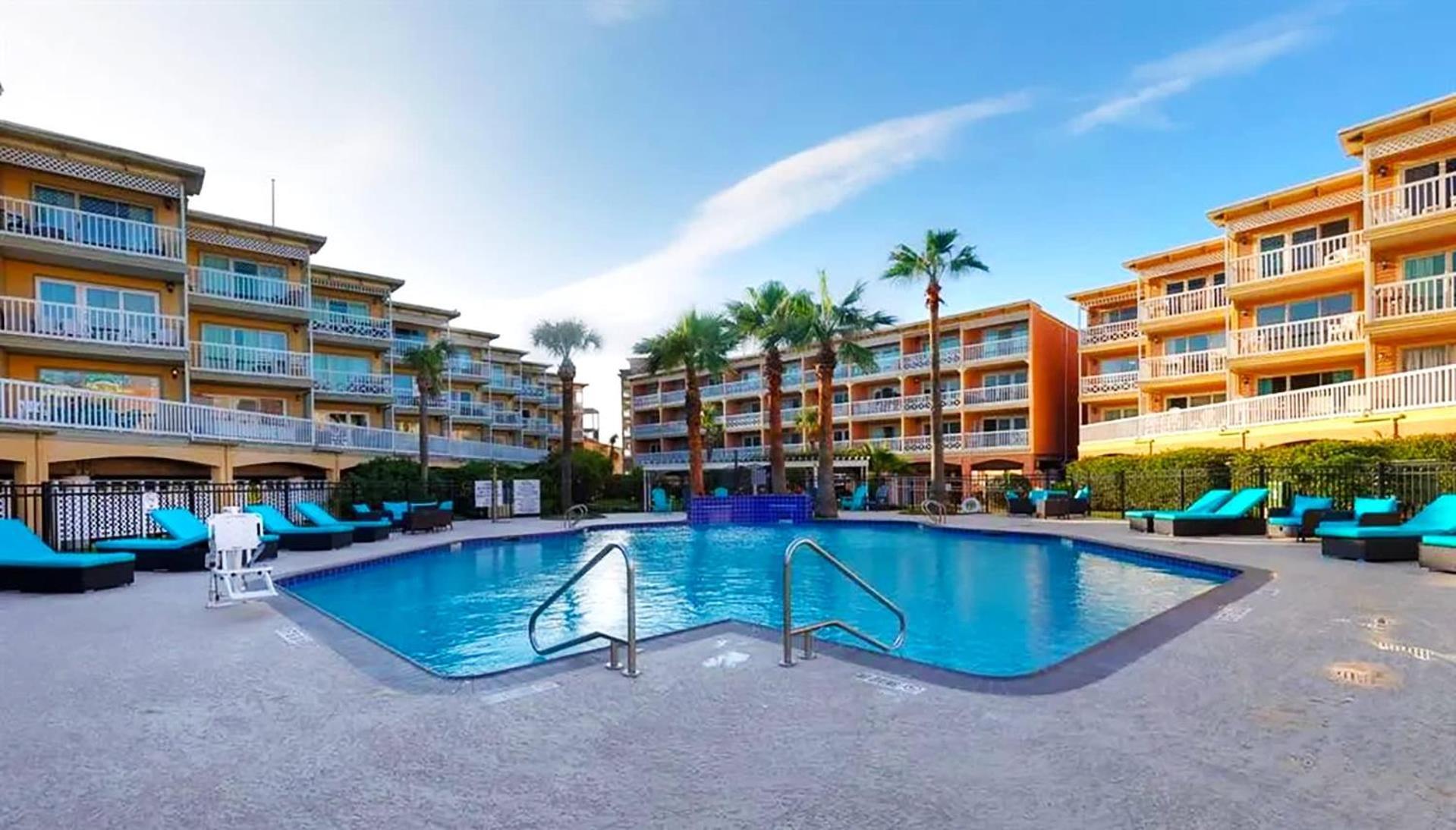 Beautiful Ocean Views At The Victorian Appartement Galveston Buitenkant foto